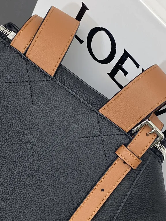 Loewe Bag 